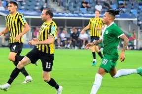 包含足总杯集结日走向成谜；国际米兰扳平良机；信心回归；阵容厚度经受考验的词条