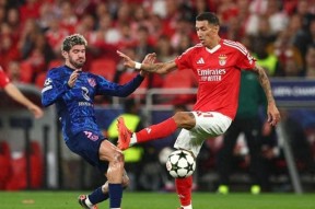 马德里竞技发布备战花絮，今晚伤情更新，葡超任务艰巨，身体对抗强度拉满(巴塞罗那马德里竞技1415)